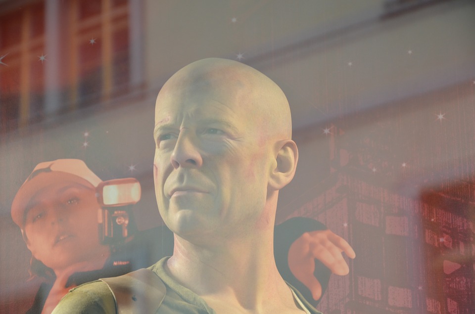Bruce Willis a reakce jeho kolegů na jeho odchod do důchodu