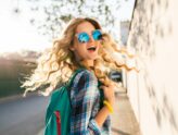 Sluneční brýle: Proč je tak důležité je nosit?