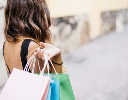 Nakupování na internetu může být ještě levnější: Zkuste slevové kupóny