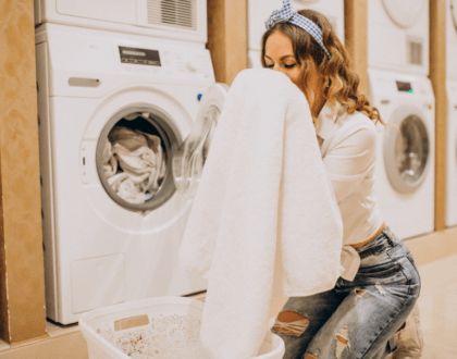 Proč se oblečení po vyprání rychle ničí, a kde ženy dělají nejčastější chyby