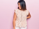 Peplum topy jsou zpět: K čemu je nosit?